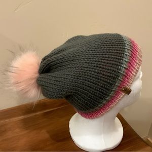Slouchy Knitted Winter Reversible Hat with Faux Fur Snap Pom